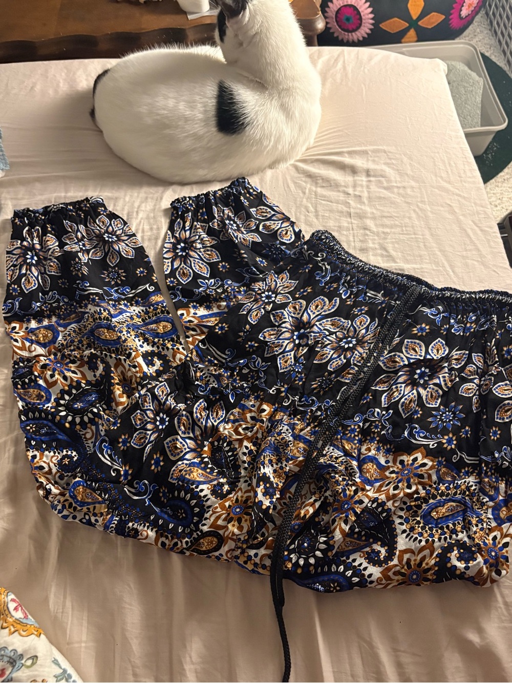 EARTHBOUND Patterned Drawstring Pants